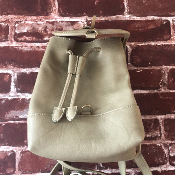 Mini Francesca’s Backpack - Picture 4 of 4